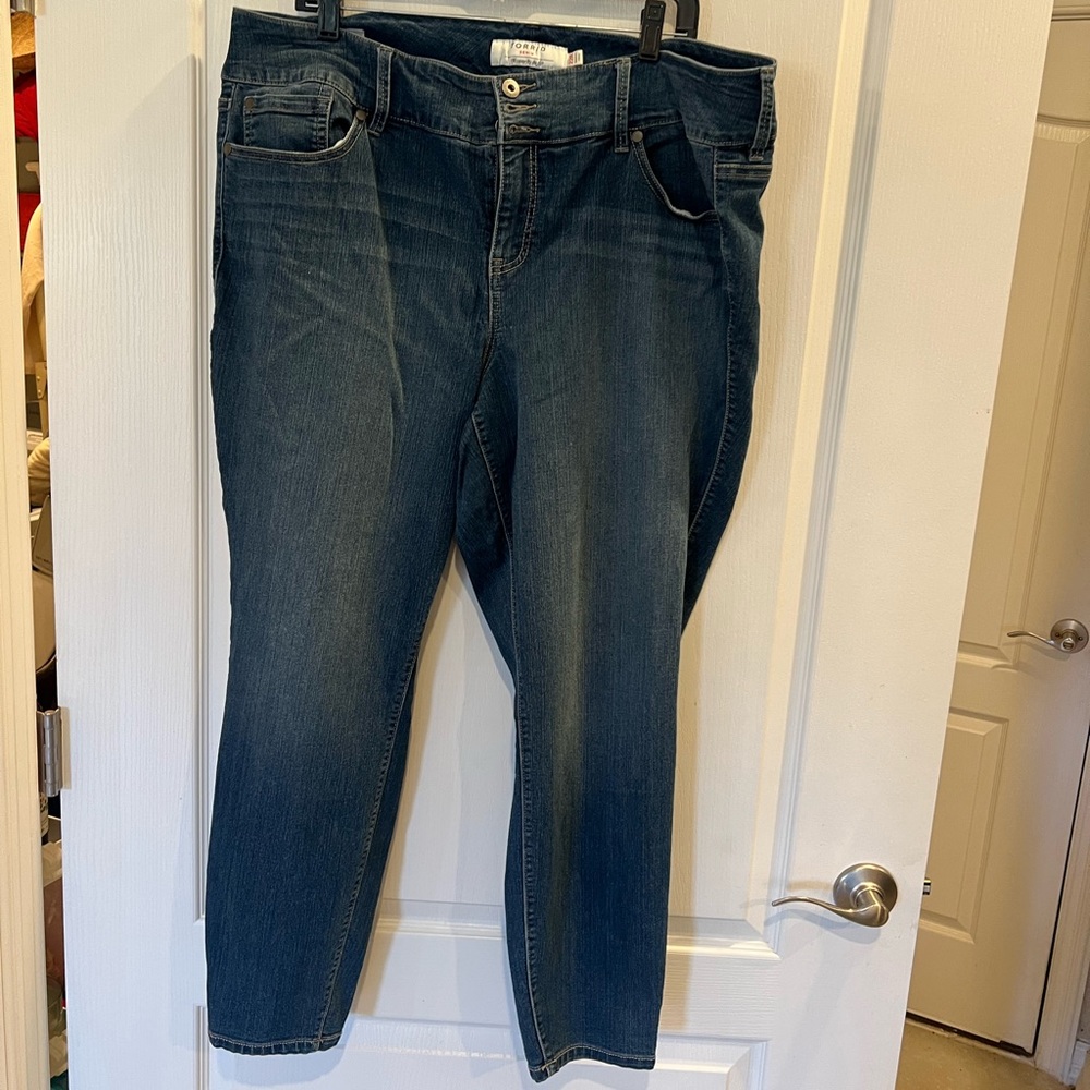 Torrid Jeggings. Plus Size 22r